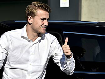 Matthijs de Ligt joins Juventu...